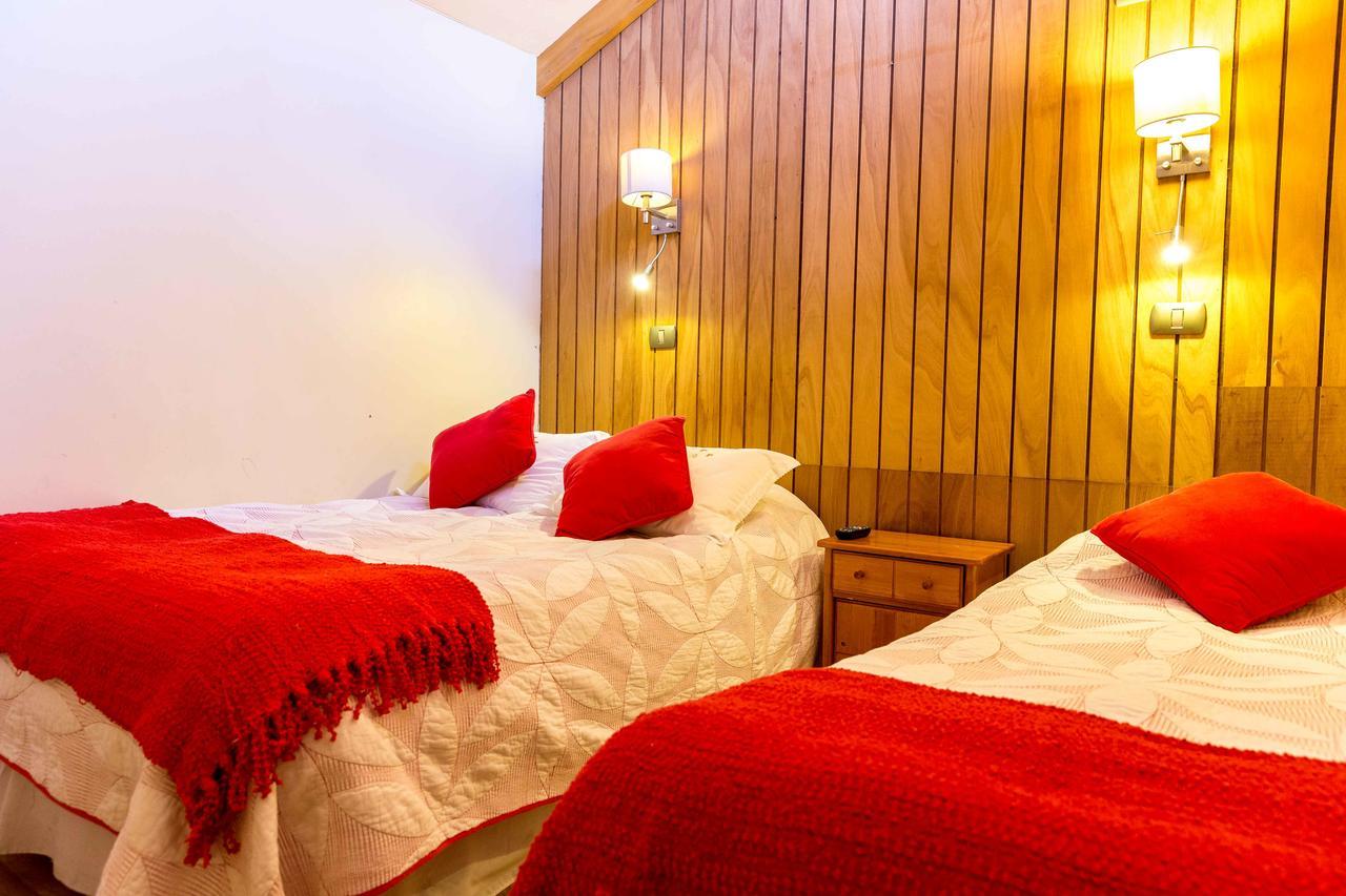 Hostal Y Cabanas Ainil Punta Arenas Exteriör bild